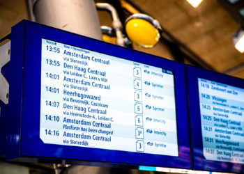 Alleen winkels op begane grond en eerste etage V&D pand