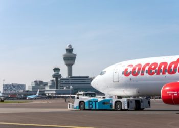 Taxibot gaat kerosine besparen op Schiphol