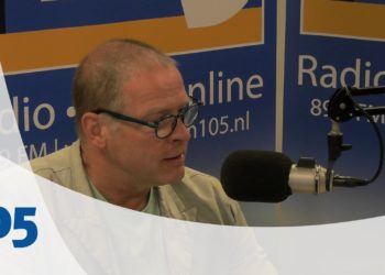 Erik van Muiswinkel: ‘Ik mis Gerrit Komrij’ – Haarlem105 verslaat corona