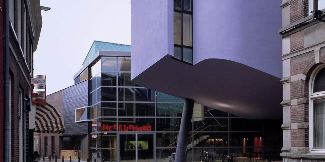 Directeur van de Toneelschuur, Marelie van Rongen, over de aankomende (her)opening