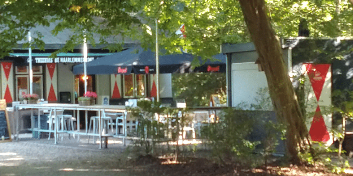 Theehuis in de Haarlemmerhout helemaal opgeknapt