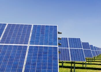 Gemeente Haarlem betaalt mee aan 8.000 zonnepanelen