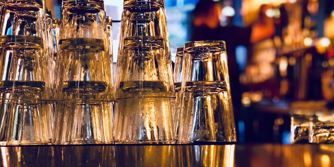 Nieuwe coronamaatregelen: horeca mogelijk om 01:00 dicht