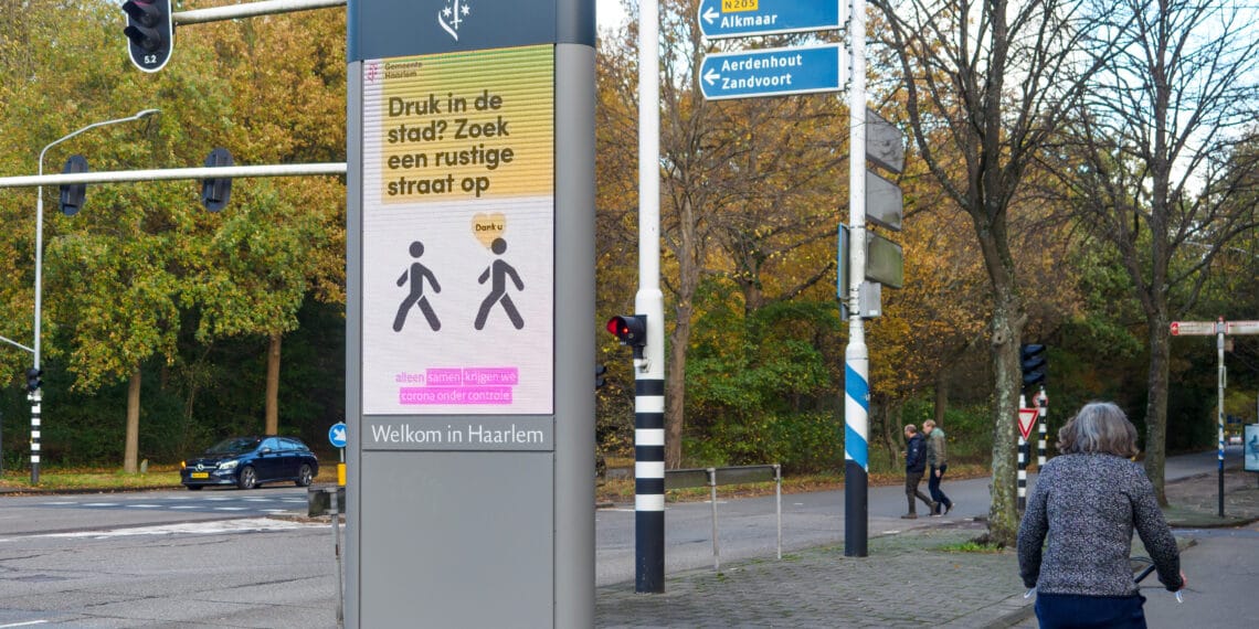 Digitale welkomstborden bij stadsentrees Haarlem