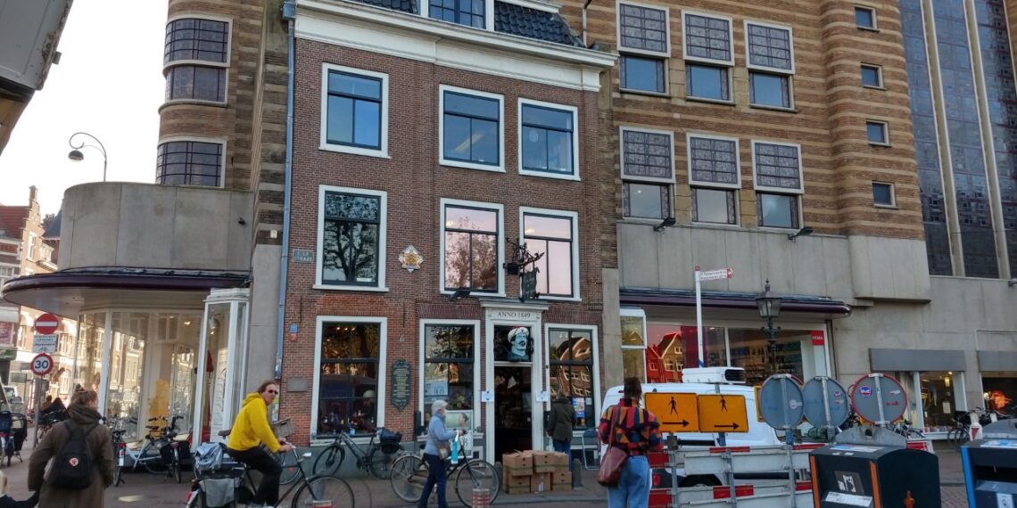 Wist je dat? V&D bouwde warenhuis om drogisterij heen