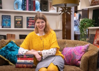 Saartje Kuijs van boekhandel De Vries Van Stockum over young adult boeken