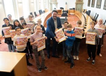 Haarlemse Kinderraad spreekt zich uit tegen discriminatie met postercampagne