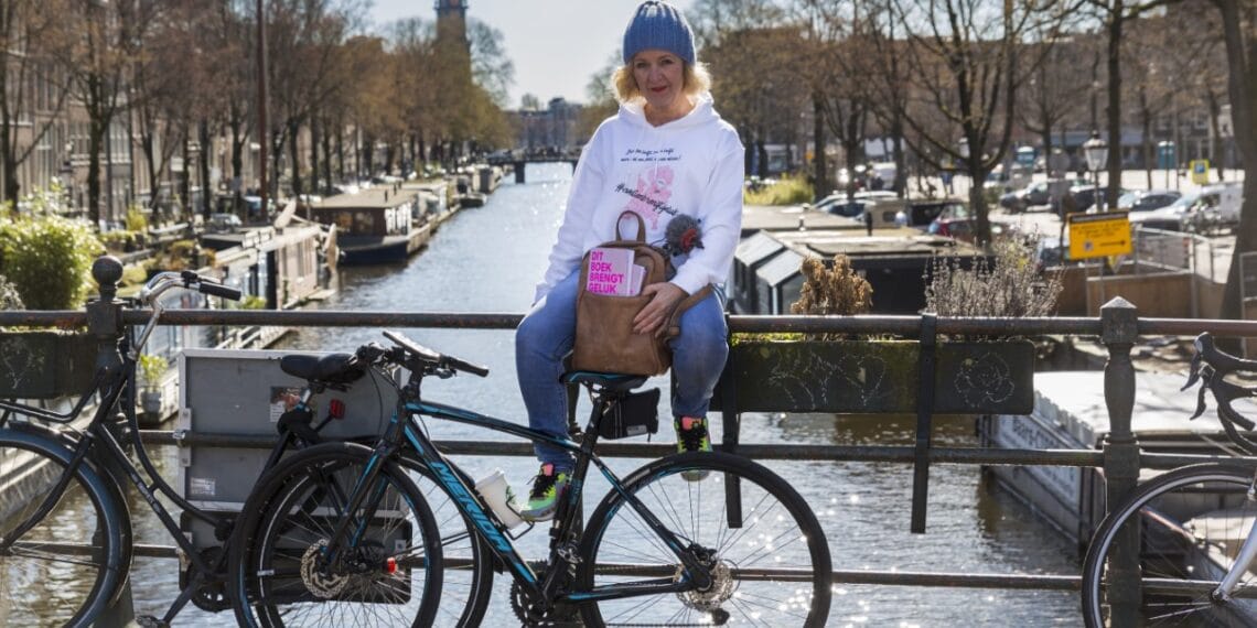 Aandacht voor Inloophuizen met fietstocht door het land “Een plek om thuis te komen”