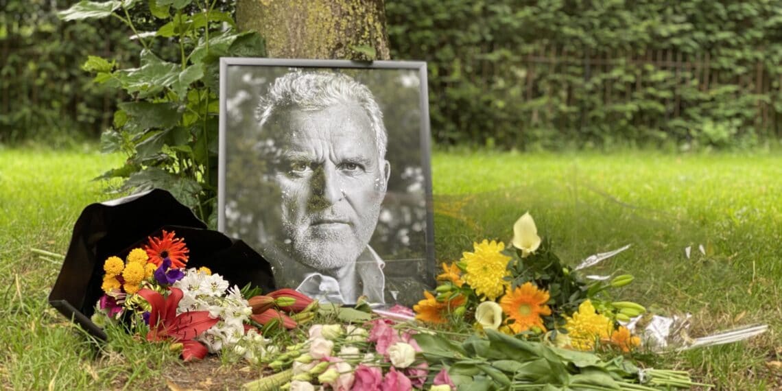 Haarlem heeft eigen gedenkplek voor Peter R. de Vries: “Dit is bedoeld voor Haarlemmers”