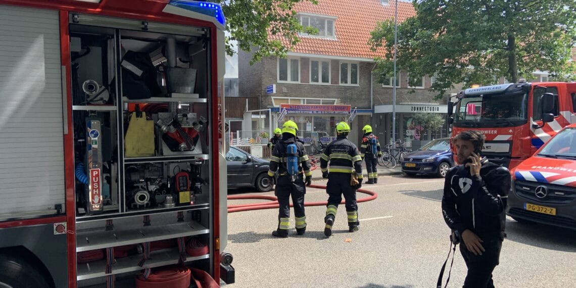 Grote brand Rijksstraatweg onder controle
