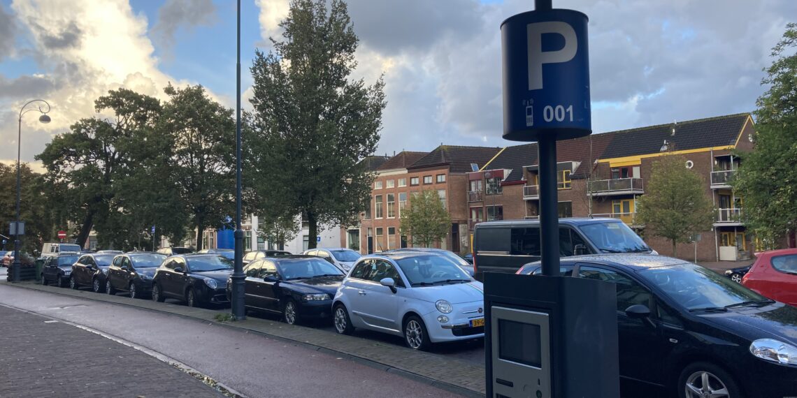 Wel parkeren, niet betalen? Haarlems nieuwe scanauto maakt pakkans drie keer zo groot