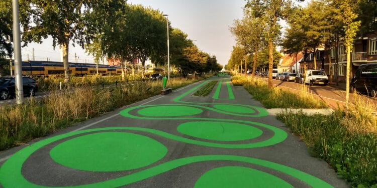 Esplenade aan de Amsterdamsevaart - Gemeente Haarlem