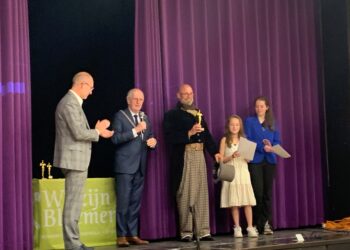 Gevulde zaal voor première film Schat van Brederode