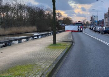 Politie treft lichaam aan in water in onderzoek naar vermiste Sam (17)