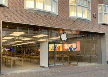 Apple houdt winkel Grote Houtstraat vandaag gesloten na gijzeling