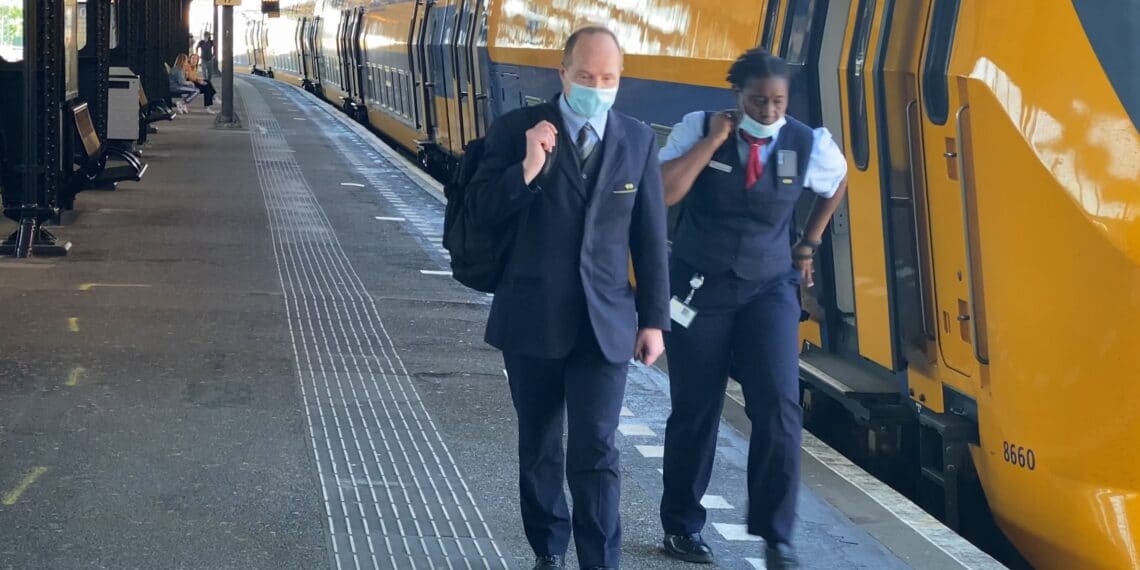 Geen treinen tussen Uitgeest, Alkmaar en Haarlem door gestrande trein