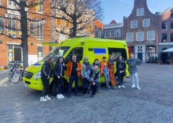 Haarlemse inzamelactie redt levens: 15 vrachtwagenladingen én ambulance naar Oekraïne