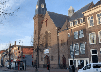 Haarlemse kerken luiden klokken voor Oekraïne