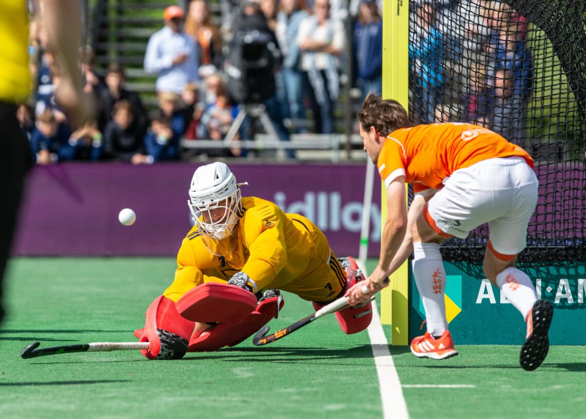 Euforische stemming in Bloemendaal: Heren 1 prolongeert landstitel