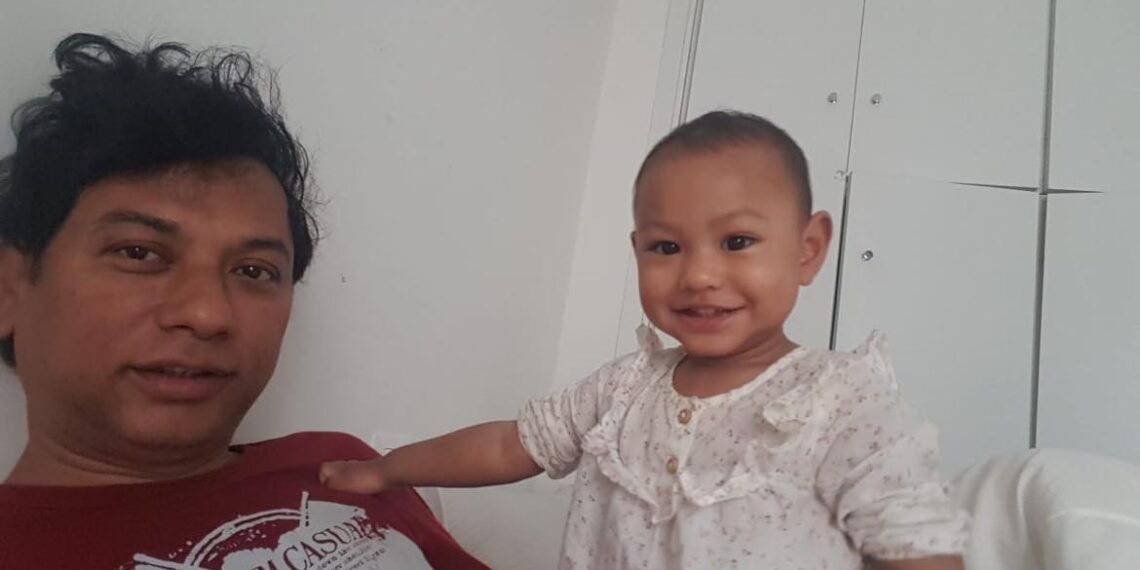 Gevonden! Haarlemse rozenman Johnny Polaroid is terecht, maar zijn leven staat op z’n kop