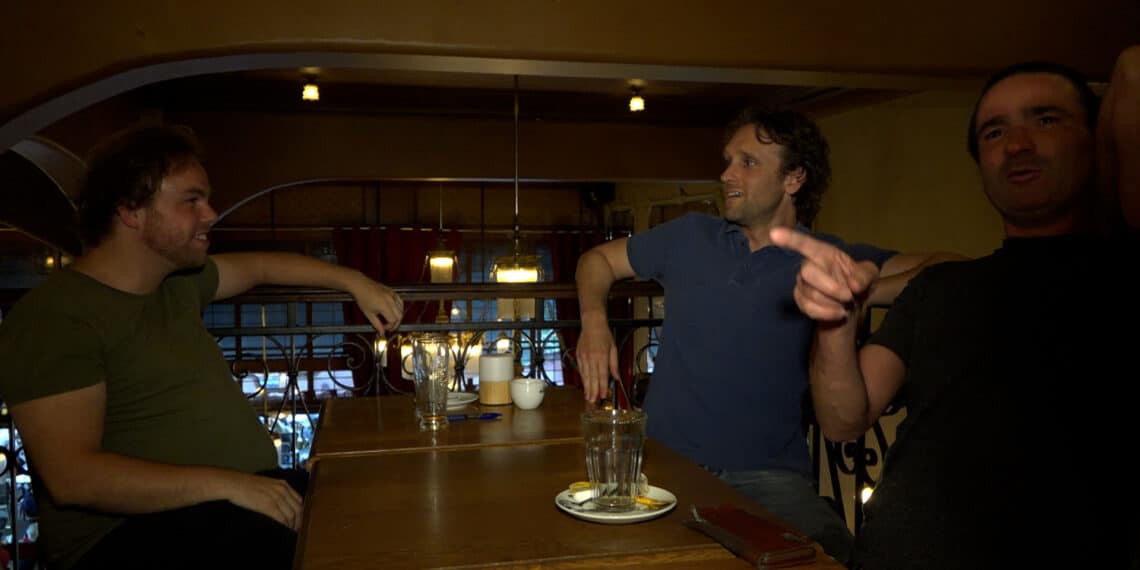 Haarlem krijgt eigen comedy café, gestart door comedians: “Snap niet dat er nog niet een was”