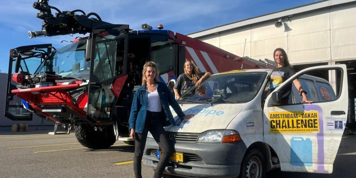 Haarlemse Eva rijdt 7.000 kilometer voor het goede doel tijdens Dakar Challenge