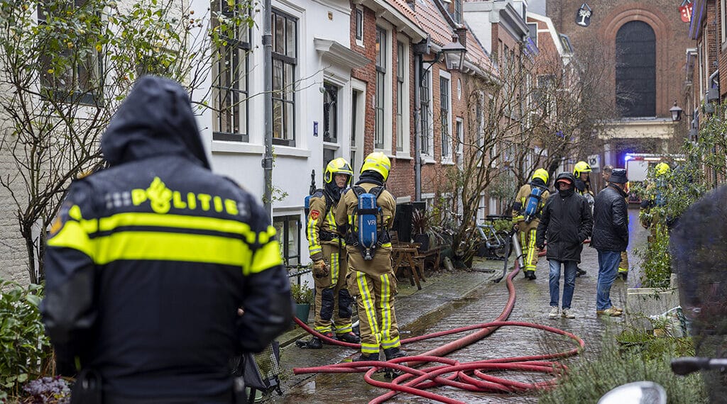Onlangs gereinigde schoorsteen blijkt oorzaak van brand in de binnenstad van Haarlem