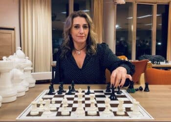 Schaaklessen voor absolute beginners razendpopulair: “Er staan zelfs mensen op de wachtlijst”