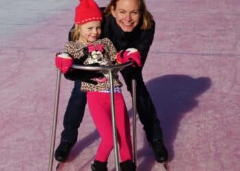 Luister terug: ijsfestijn voor Oekraïners en Haarlemmers op de Haarlemse ijsbaan