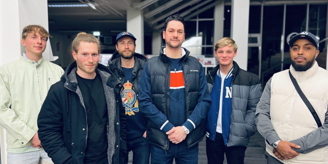 Quentin zoekt Haarlemse hiphoppers om album te maken:  “Wil ze een kans geven”