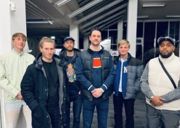 Quentin zoekt Haarlemse hiphoppers om album te maken:  “Wil ze een kans geven”