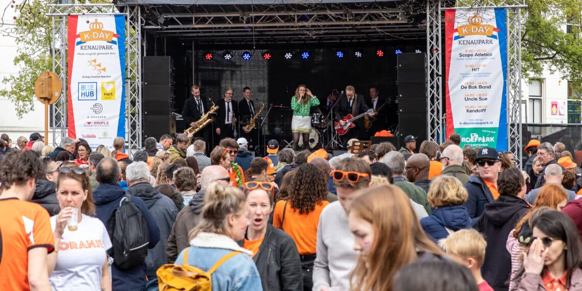 Koningsdag in Haarlem druk en vooral gezellig verlopen: “Het was een drukke dag, maar alles is goed beheersbaar gebleven”