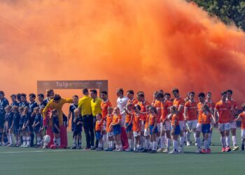 Bloemendaal Heren 1 kopje onder: Pinoké verovert landstitel met een verpletterende 0-4 overwinning