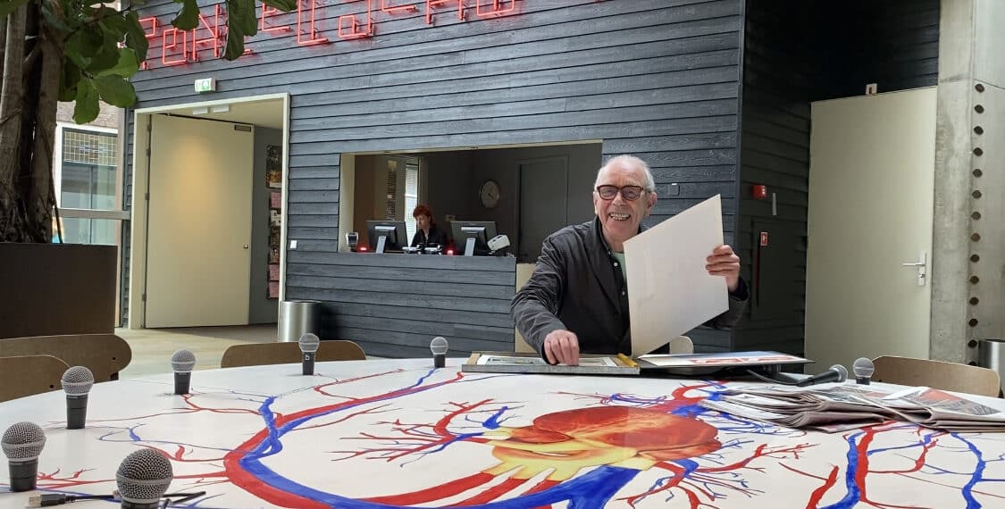 Verjaardag van Schuur gevierd met tekenaar Joost Swarte: “Heb het pand ontworpen”