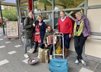 Waar is Ahmed? Dakloze krijgt nieuwe accordeon, maar is spoorloos