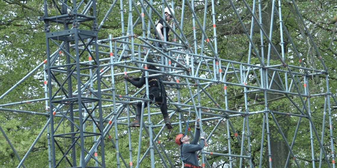 Honderden vrijwilligers aan het werk op bevrijdingspop “Dit is echt vrije tijd”