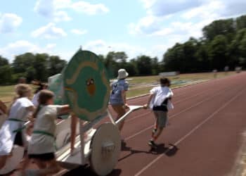 Vijf Haarlemse vrije scholen bundelen krachten en organiseren traditionele Olympische spelen ‘net als in het oude Griekenland’