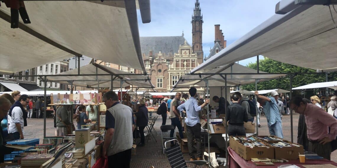 Boeken, boeken en nog meer boeken op 25 juni
