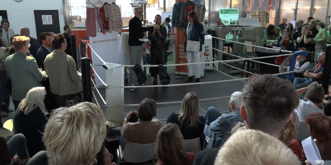 Strijden om €2500 in het initiatievecafé