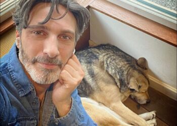 Schrijver Lex Paleaux bij Klanken & Koppen