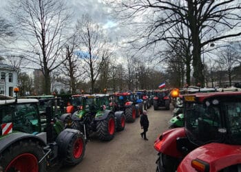 Kijk terug: boeren demonstreren bij provinciehuis