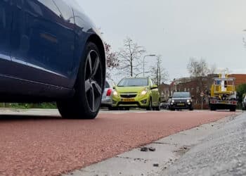 Inwoners Vogelenzang zijn verkeersdrukte en hardrijders zat: “Flitspaal binnen uur terugverdiend”