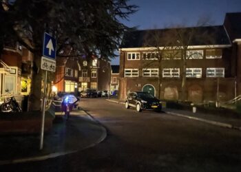 Meer kapotte straatverlichting in Haarlem door nat najaar: “Reparaties duren langer”