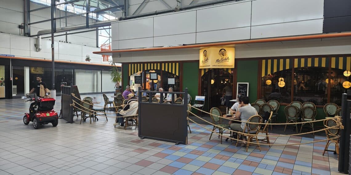 Mr Cocker verlaat Schalkwijk met stille trom