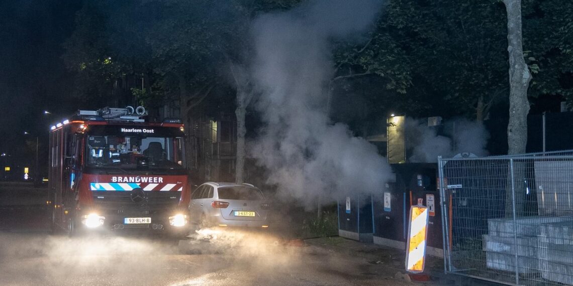 Haarlemmer aangehouden na meerdere brandstichtingen in Schalkwijk