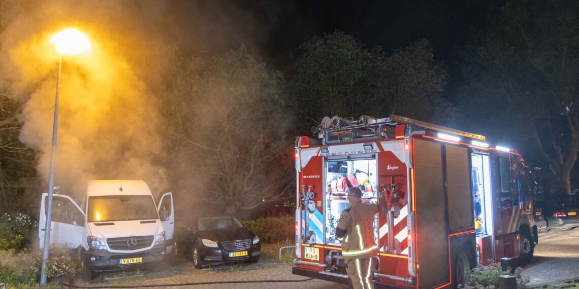 Opnieuw een autobrand in Haarlem: “Geen reden tot paniek”