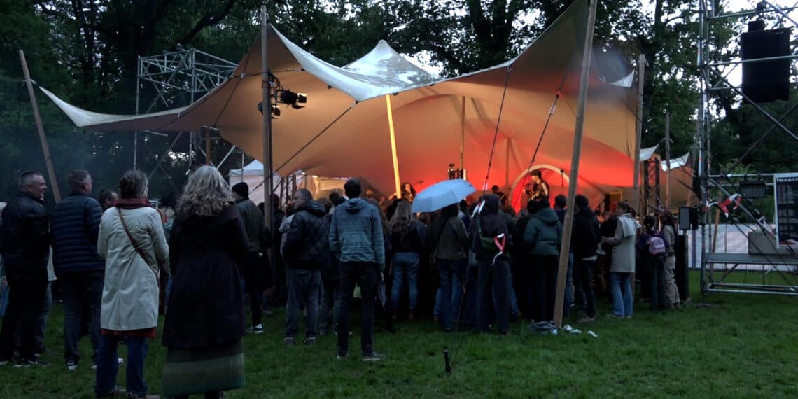 Bandjes en cultuur bij Houtnacht in Haarlem: “Volgend jaar zijn we er weer bij”
