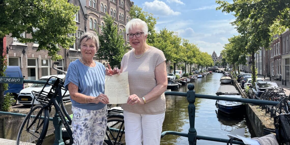 Honderd jaar na redding uit Bakenessergracht ontmoeten nabestaanden elkaar