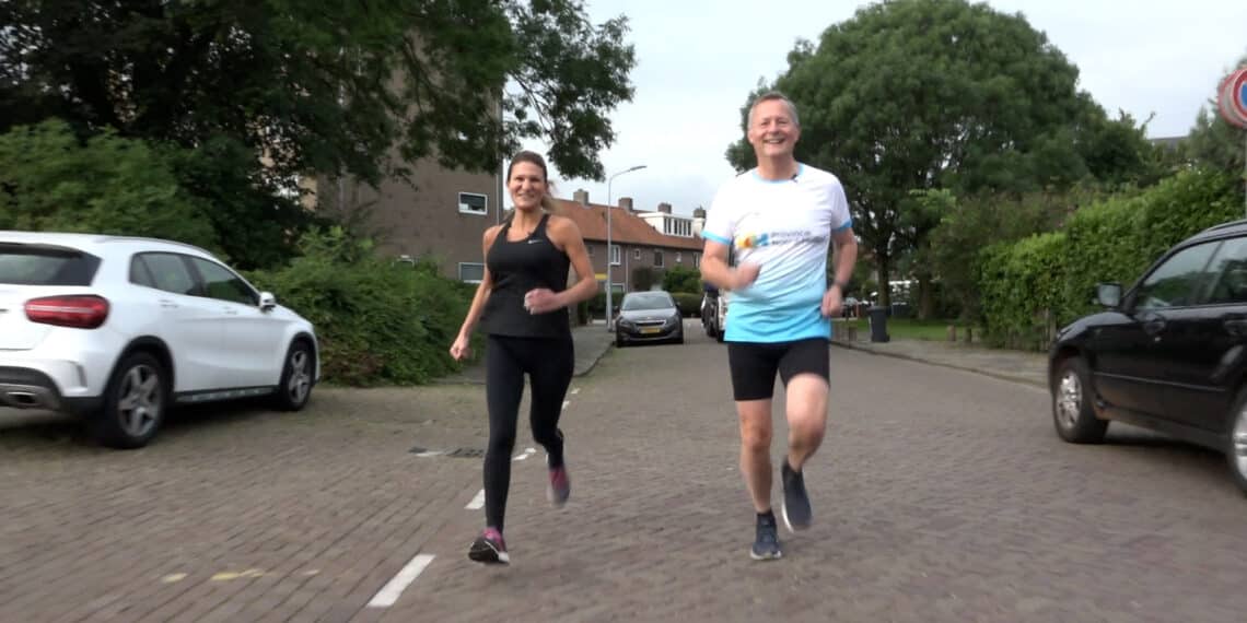 Terugblik op een roerig politiek jaar met commissaris van de Koning Arthur van Dijk