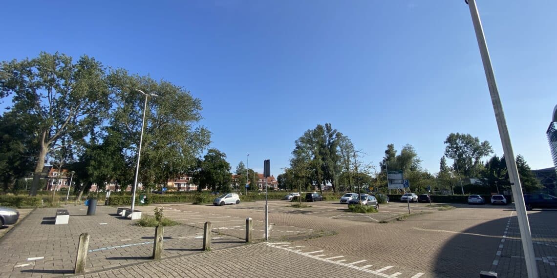 Coronavaccin nodig? Prikpunt Haarlem in opbouw, extra locatie in Zandvoort: “Tevreden over eerste reacties”